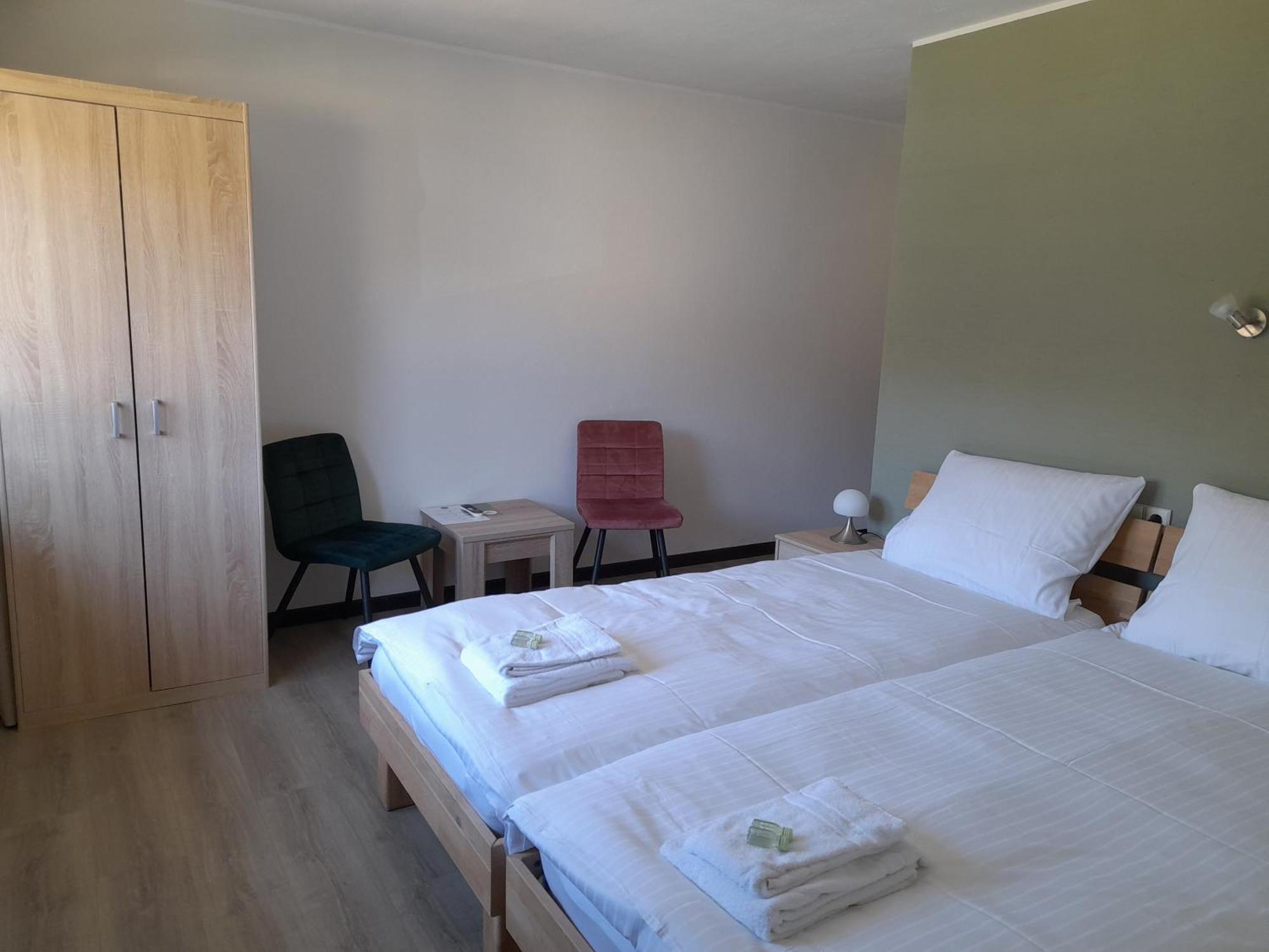 Garni Hotel Im Fachwerkhof Simmerath Rom bilde