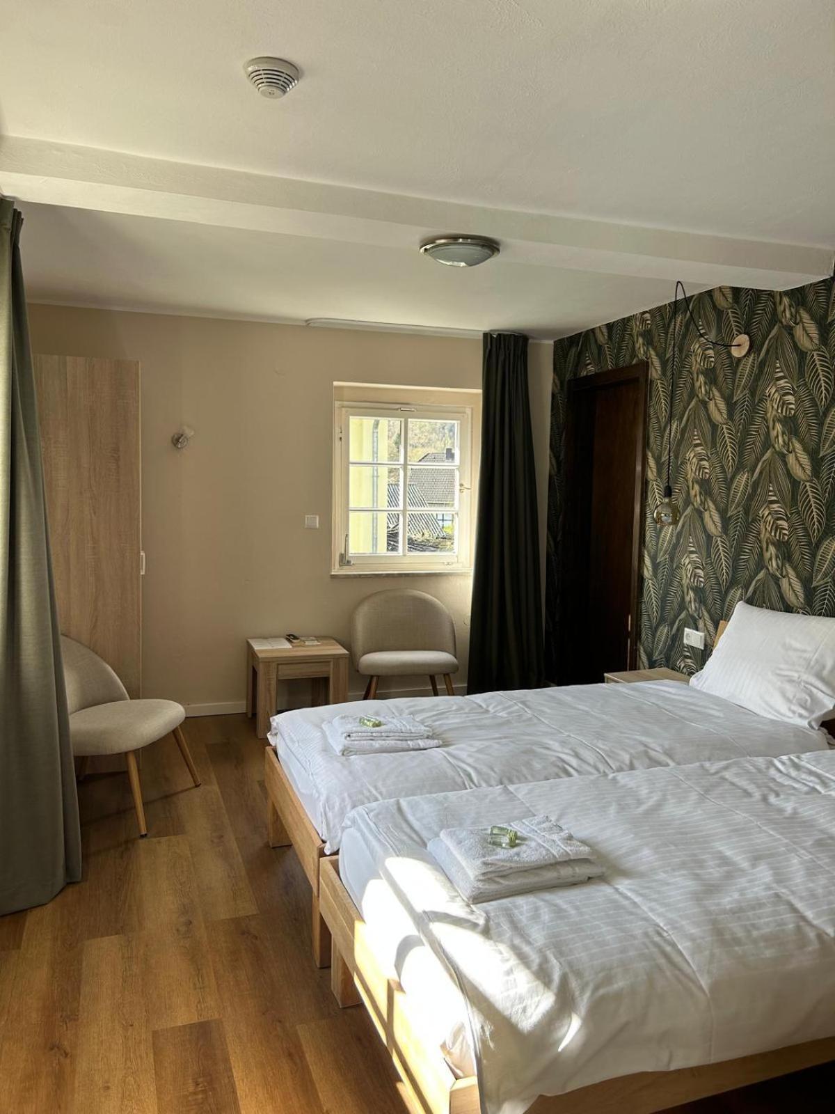 Garni Hotel Im Fachwerkhof Simmerath Rom bilde